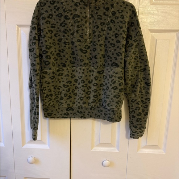 Pink Rose Tops - Pink Rose Cozy Fleece Jacket